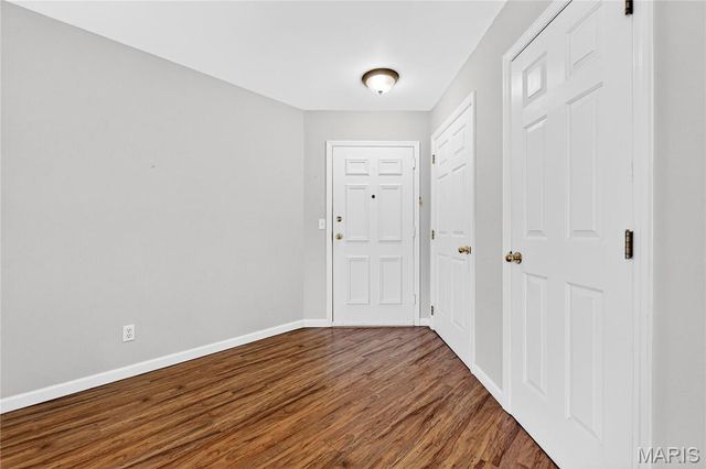 4525 Eli Drive F, St Louis, MO 63128