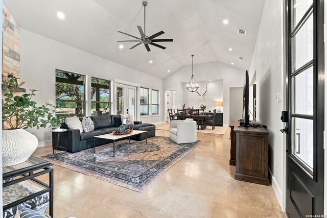 31131 WINDMILL LN, Bulverde, TX 78163