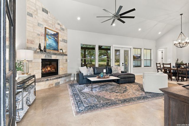 31131 WINDMILL LN, Bulverde, TX 78163
