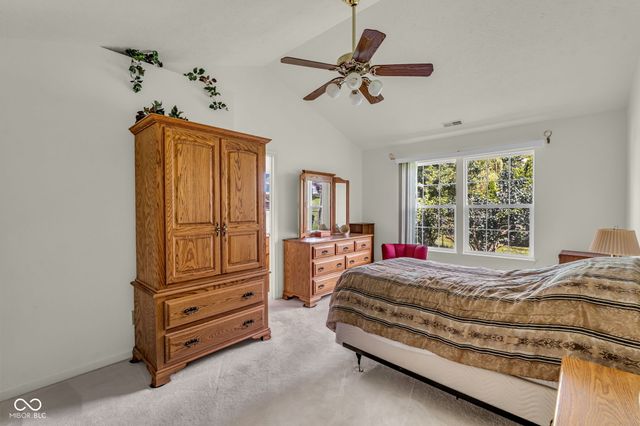 1340 Shortridge Drive, Greenwood, IN 46143