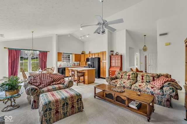 1340 Shortridge Drive, Greenwood, IN 46143
