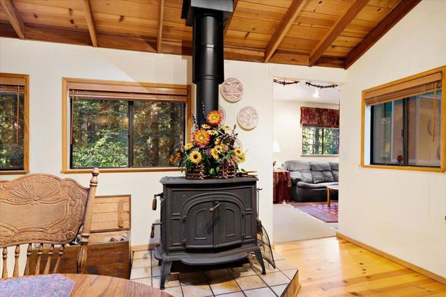 1079 Scenic Drive, Felton, CA 95018