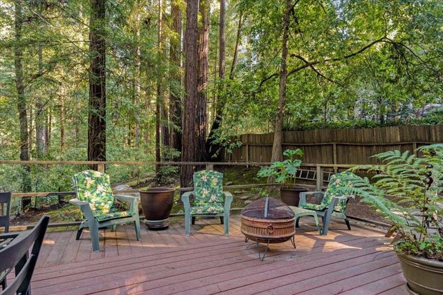 1079 Scenic Drive, Felton, CA 95018