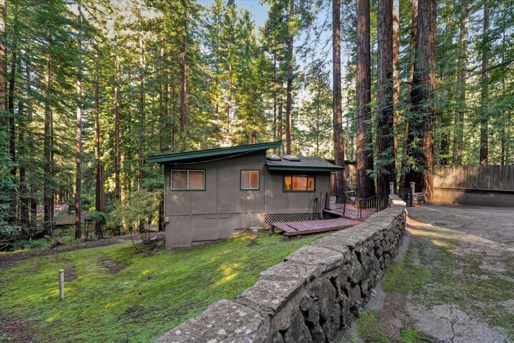 Image 10 of property listing at 1079 Scenic Drive, Felton, CA 95018