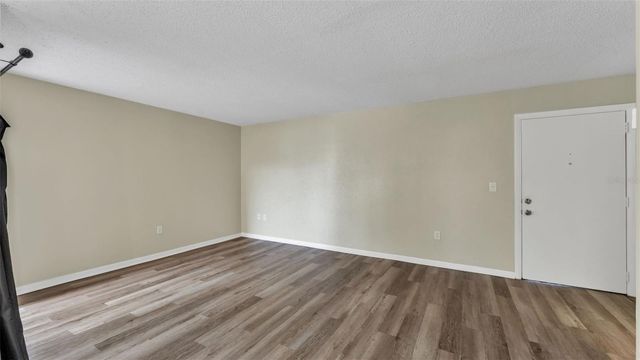 2025 SYLVESTER ROAD N101, Lakeland, FL 33803