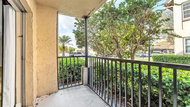 2025 SYLVESTER ROAD N101, Lakeland, FL 33803