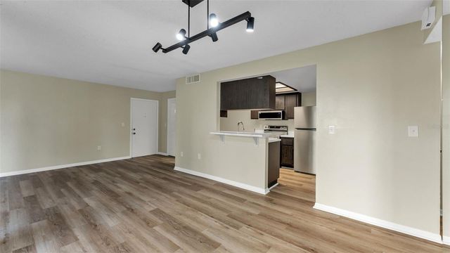 2025 SYLVESTER ROAD N101, Lakeland, FL 33803