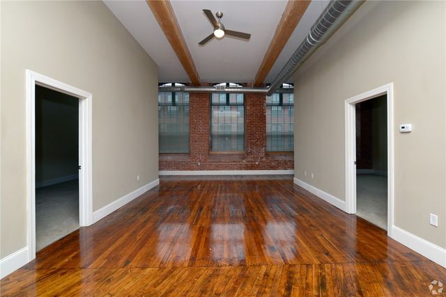 75 POCASSET Street 208, Johnston, RI 02919