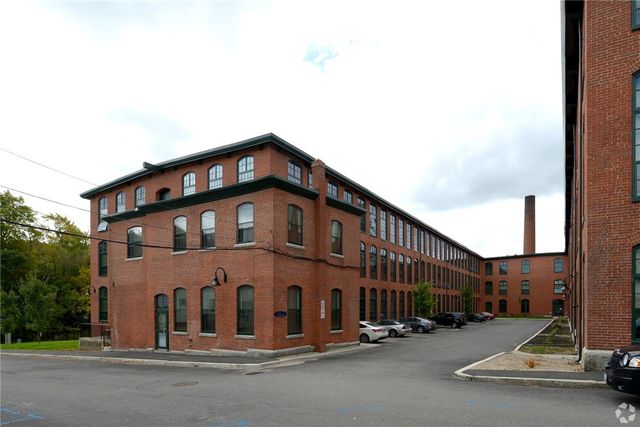 75 POCASSET Street 208, Johnston, RI 02919