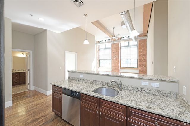 75 POCASSET Street 208, Johnston, RI 02919