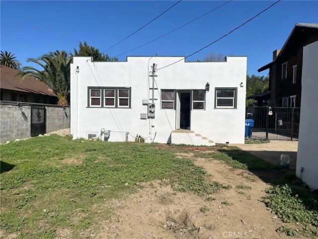 412 E Columbia, Pomona, CA 91767