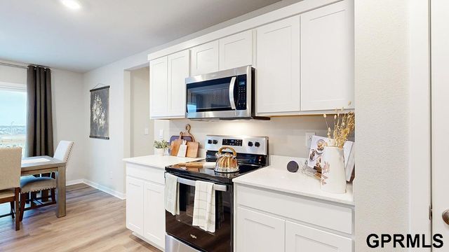 9623 N 173rd Avenue, Bennington, NE 68007