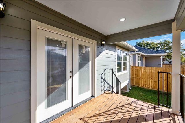 3205 Nebraska Street, Baytown, TX 77520