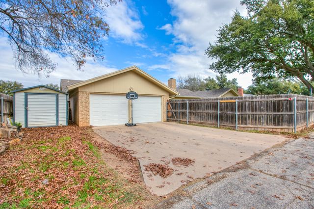 3005 Briargrove Lane, San Angelo, TX 76904