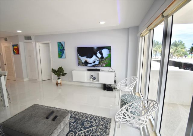 133 N Pompano Beach Boulevard Apt 105, Pompano Beach, FL 33062