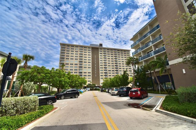 133 N Pompano Beach Boulevard Apt 105, Pompano Beach, FL 33062