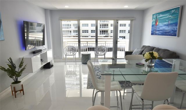 133 N Pompano Beach Boulevard Apt 105, Pompano Beach, FL 33062