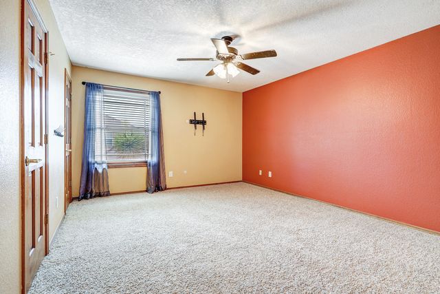 2832 W Island Loop SE, Rio Rancho, NM 87124