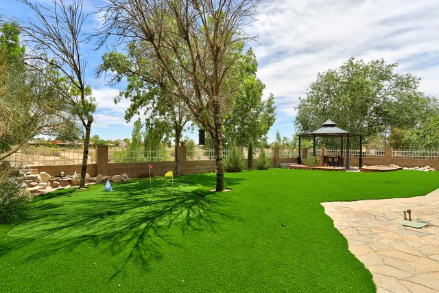 2832 W Island Loop SE, Rio Rancho, NM 87124