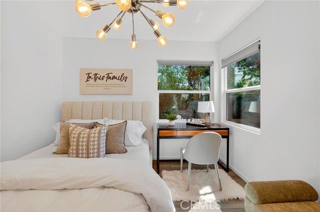 261 N Oak, Pasadena, CA 91107