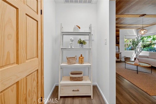 261 N Oak, Pasadena, CA 91107