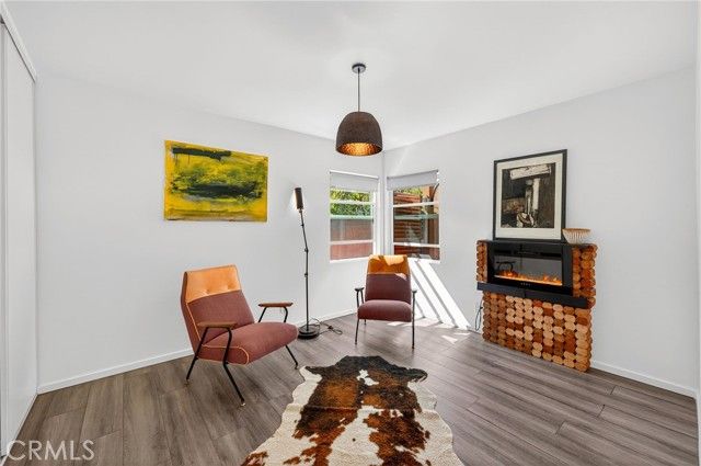 261 N Oak, Pasadena, CA 91107