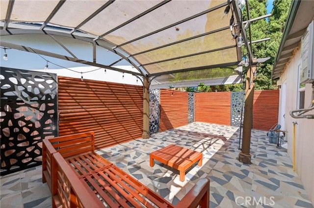 261 N Oak, Pasadena, CA 91107