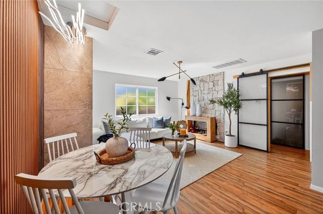 261 N Oak, Pasadena, CA 91107