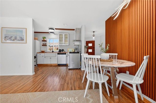 261 N Oak, Pasadena, CA 91107