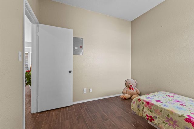 16503 Edgemere DR, Pflugerville, TX 78660