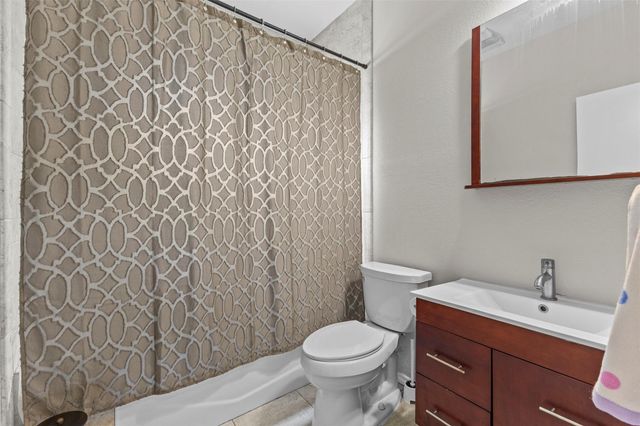 16503 Edgemere DR, Pflugerville, TX 78660