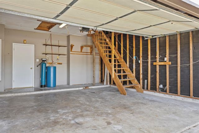 16503 Edgemere DR, Pflugerville, TX 78660