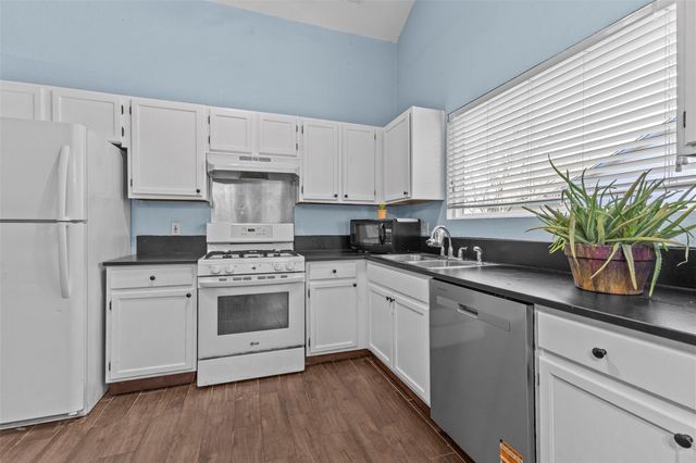 16503 Edgemere DR, Pflugerville, TX 78660