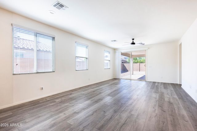 17576 W Desert Bloom Street, Goodyear, AZ 85338