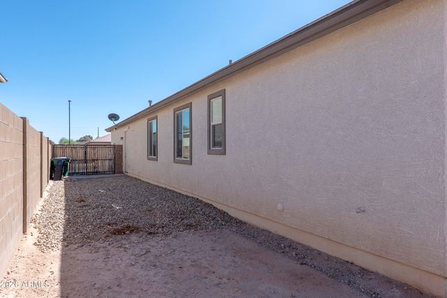 17576 W Desert Bloom Street, Goodyear, AZ 85338