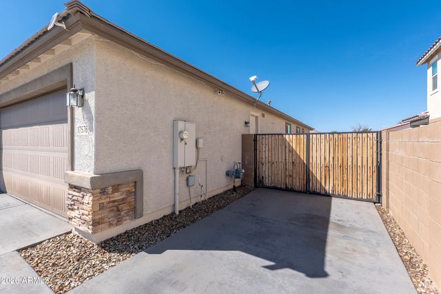 17576 W Desert Bloom Street, Goodyear, AZ 85338