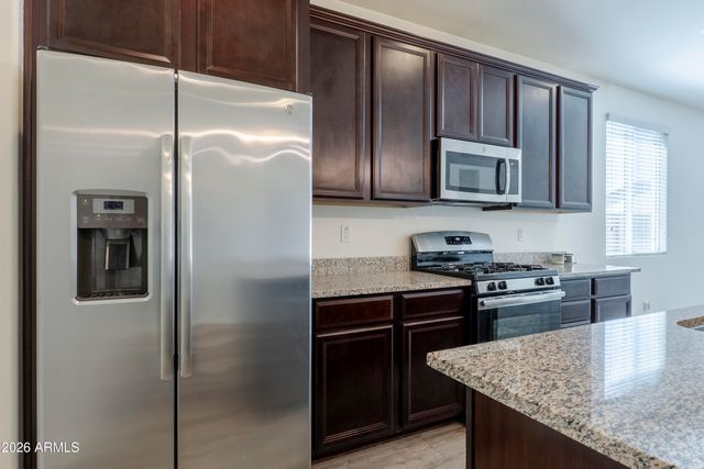 17576 W Desert Bloom Street, Goodyear, AZ 85338