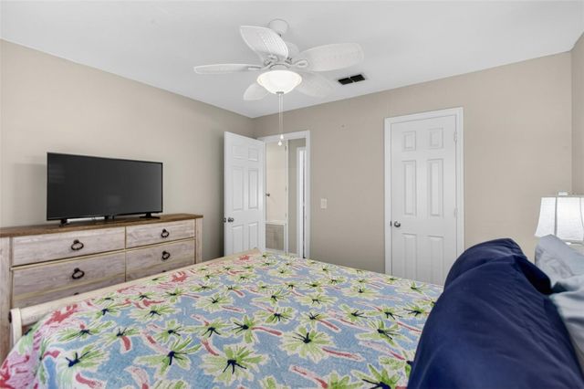 105 CENTRAL AVENUE, Crescent City, FL 32112