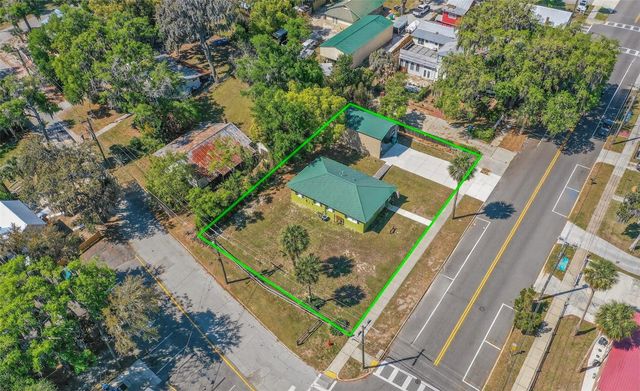 105 CENTRAL AVENUE, Crescent City, FL 32112