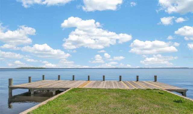 105 CENTRAL AVENUE, Crescent City, FL 32112