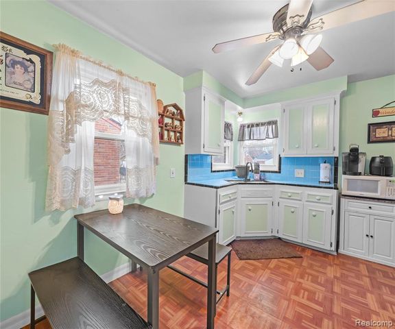 28940 Grandview Street, Inkster, MI 48141