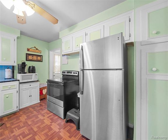 28940 Grandview Street, Inkster, MI 48141