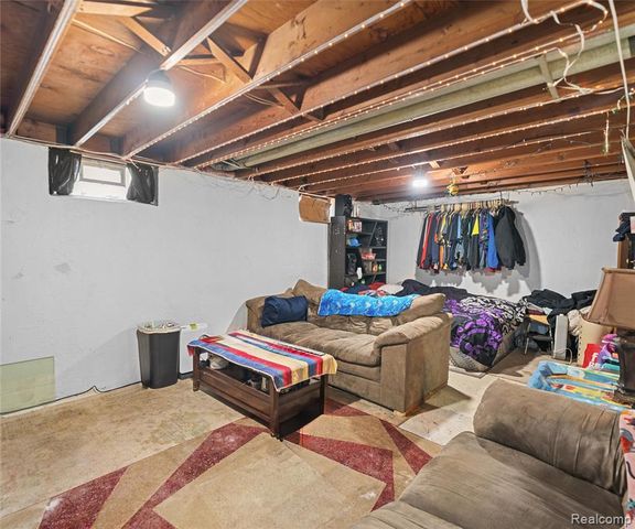 28940 Grandview Street, Inkster, MI 48141