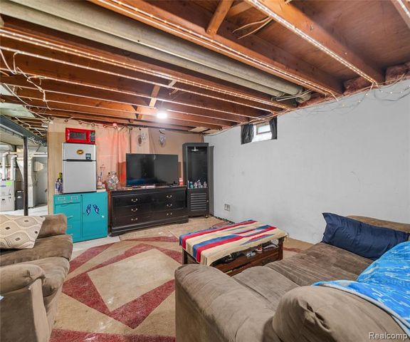 28940 Grandview Street, Inkster, MI 48141