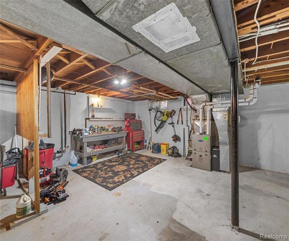 28940 Grandview Street, Inkster, MI 48141