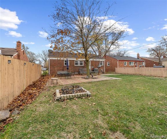 28940 Grandview Street, Inkster, MI 48141