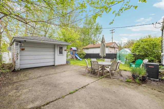 2980 Greenfield Road, Berkley, MI 48072