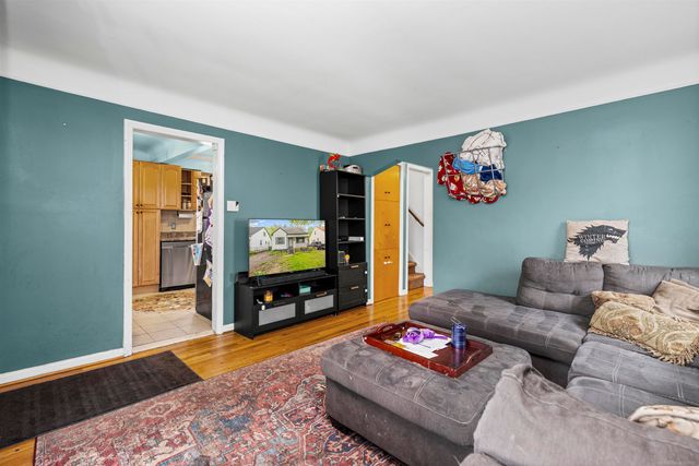 2980 Greenfield Road, Berkley, MI 48072