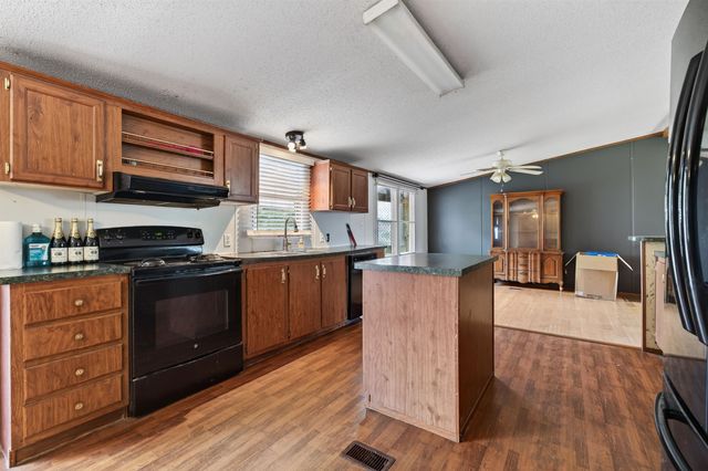 2010 Heritage Rd., Loris, SC 29569