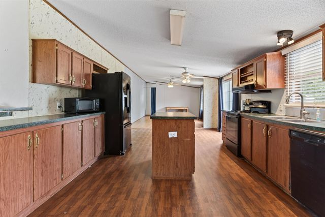 2010 Heritage Rd., Loris, SC 29569